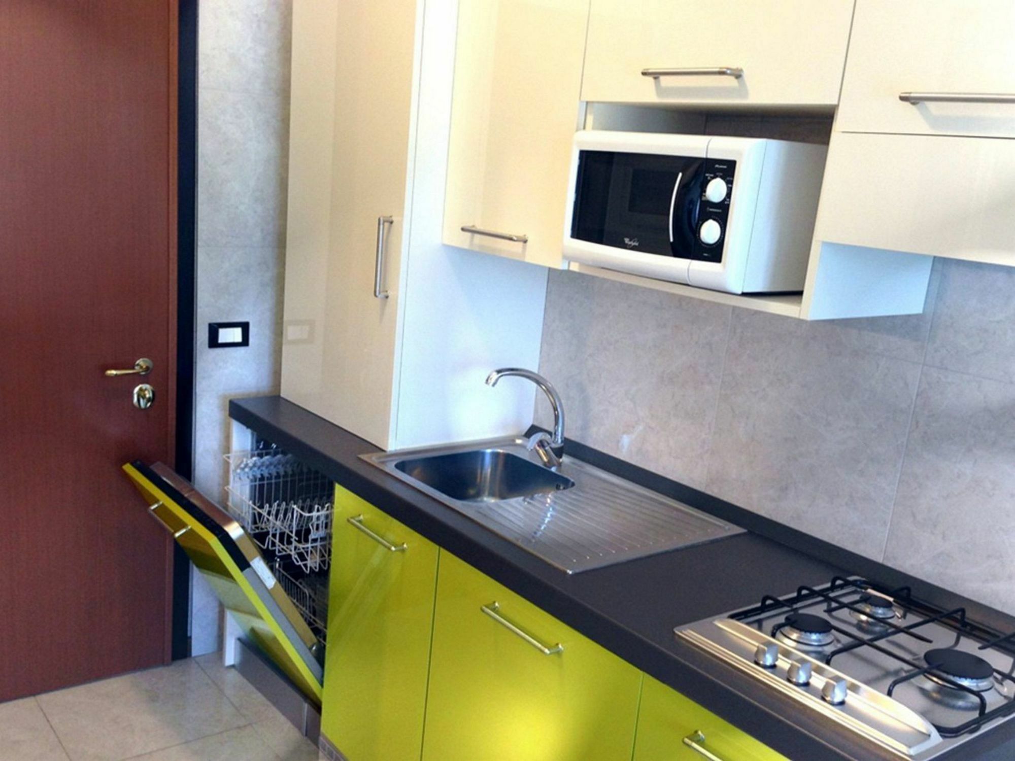 Residence Bright Star Бибионе Екстериор снимка