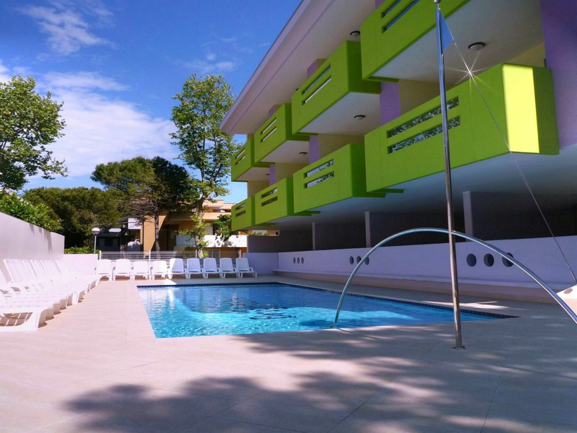 Residence Bright Star Бибионе Екстериор снимка