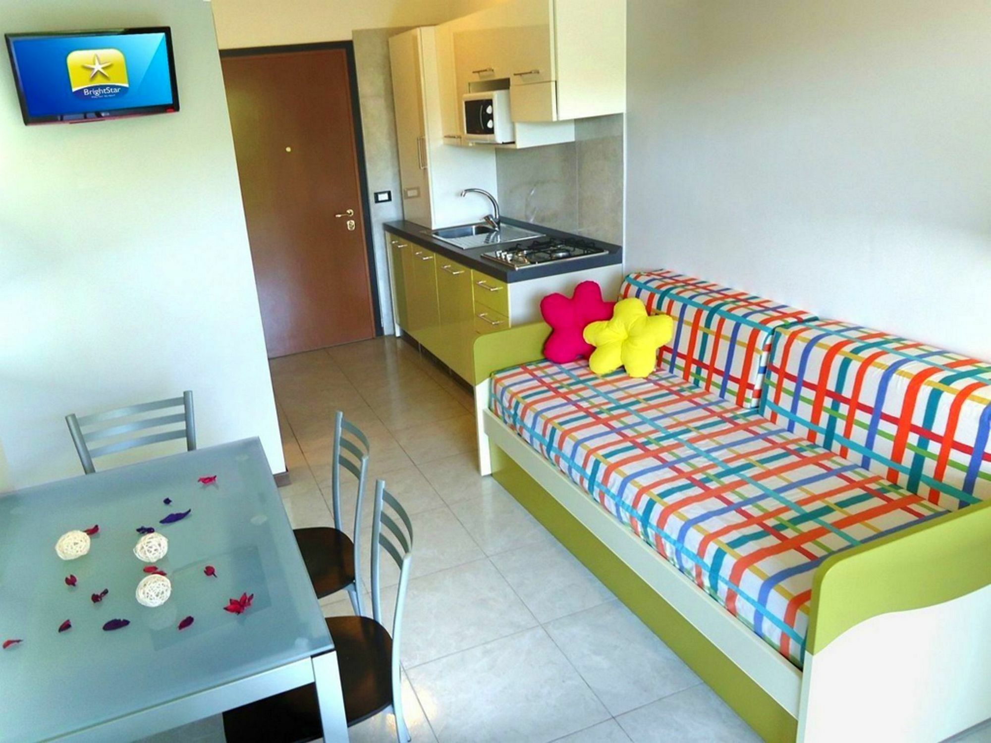 Residence Bright Star Бибионе Екстериор снимка
